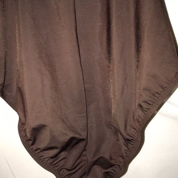 MagicSuit Women's Brown Ruched Buckled Front Stretch One Piece Swimsuit Size 10 - Picture 5 of 9